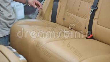汽车细节系列：清洗汽车座椅