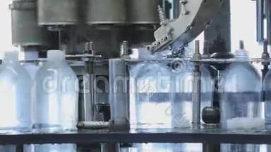 碳酸饮料生产和装瓶生产线。 生产<strong>矿泉水</strong>和