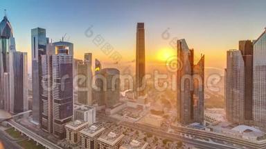 早晨日出，俯瞰迪拜天际线，鸟瞰市中心<strong>地标</strong>时间。