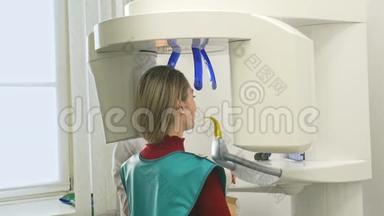 现代实验室牙科诊所用3d x<strong>光机</strong>对牙齿和颌骨进行三维数字扫描