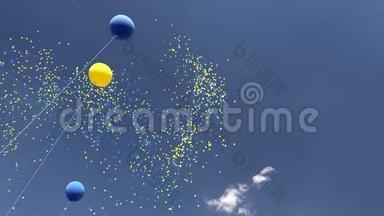 节日气球在天空中飞翔