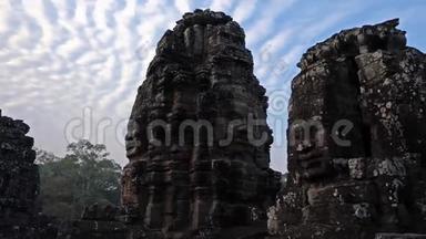 巴彦寺是一个装饰丰富的高棉寺庙在柬埔寨<strong>吴哥</strong>，亚洲。