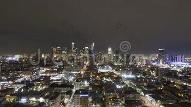 <strong>洛杉矶</strong>市中心的<strong>夜晚</strong>。 加州，美国。 鸟瞰图