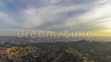 洛杉矶天际线和<strong>格里菲斯</strong>公园在日落。 美国加利福尼亚