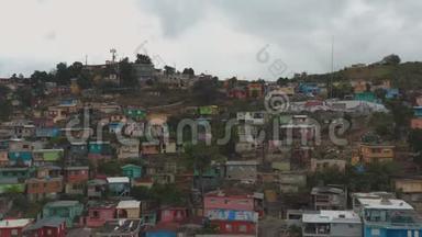 空中建立射击的耀科，波多黎各后，一系列地震。