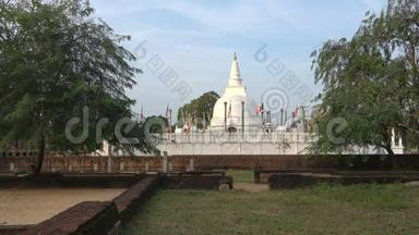 观古达戈巴·图巴拉马，晴天.. Anuradhapura，斯里兰卡