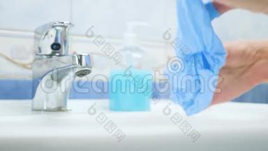 洗手作为预防冠状病毒COVID-19疾病的<strong>保护措施</strong>。 MERS-cov，SARS-cov-2大流行。 洗手