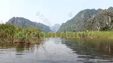 越南宁宾范隆自然保护区的景观和船只，全高清视频