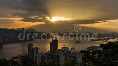 香港维多利亚港的鸟瞰日落
