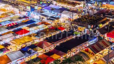 曼谷市中心商业区和火车夜市拉查达，泰国