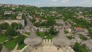 摩尔多瓦共和国索洛卡中世纪城堡的鸟瞰图。
