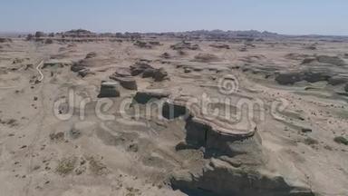 新疆克拉玛依世界恶魔之城沙岩沙漠鸟瞰图