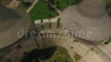 摩尔多瓦共和国索洛卡中世纪城堡的鸟瞰图。