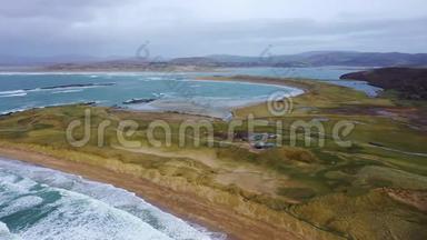 爱尔兰多尼格尔邦的卡斯赫尔戈兰海滩和获奖的纳林海滩的鸟瞰图