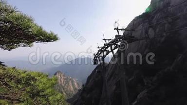 黄山，中国安徽省黄山。 慢动作录像。