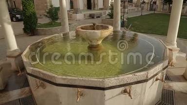 普里什蒂纳法蒂赫清真寺沐浴池