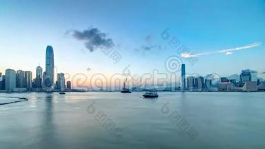 香港，中国天际线全景与摩天大楼日夜横跨维多利亚港时间推移。