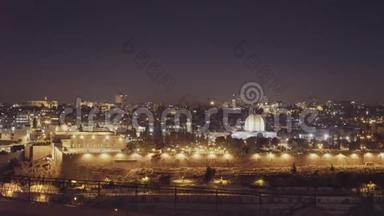 耶路撒冷的岩石清真寺和圣殿山穹顶的夜盘