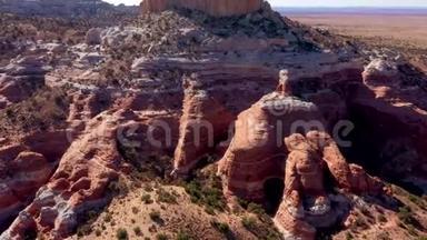 美国西部沙漠中的红鸽岩大<strong>规模</strong>的<strong>高</strong>岩石