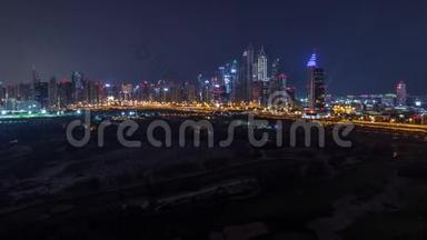 迪拜码头摩天大楼和高尔夫球场通宵时间，迪拜，阿拉伯联合酋长国