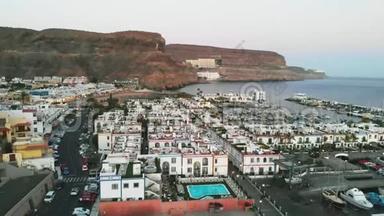 西班牙港口小城市Puerto Mogan，Gran Canaria的空中远景