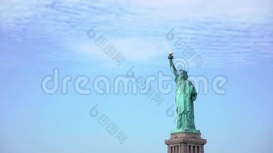 美国纽约市的自由女神像。