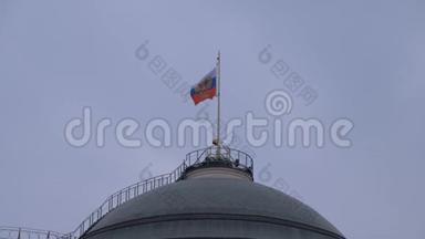 莫斯科克里姆林宫 参议院和参议院大厦的穹顶