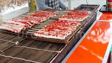 日本烤肉串上的螃蟹
