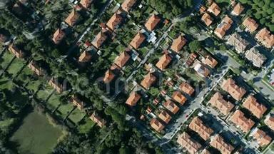 意大利<strong>罗西尼</strong>亚诺·索维的空中自上而下的房屋和别墅拍摄