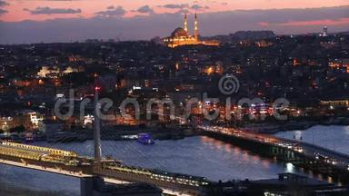 夜晚伊斯坦布尔，横跨黄金之角的桥梁.. 夜晚的阿塔图尔克大桥和金角大桥