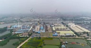 中国的Prom地带靠近河流。 中国工业区，中国工业区的生产设施