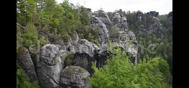 <strong>巴斯</strong>蒂桥附近撒克逊瑞士砂岩岩石的录像