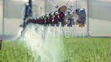 景观灌溉设备。温室<strong>自动浇水</strong>系统