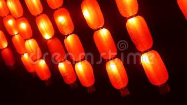 中国灯笼。 节日红灯夜街亚洲。 传统节日新年装饰。 夜间照明。 光线