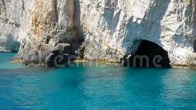 希腊Zakynthos岛。 文化和海山假日.. 克瑞洞穴