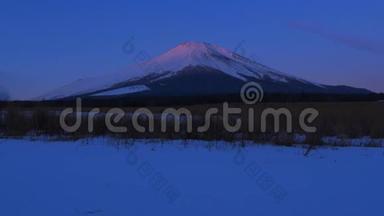 <strong>红山</strong> 纳希加拉雪雪景黎明的富士山