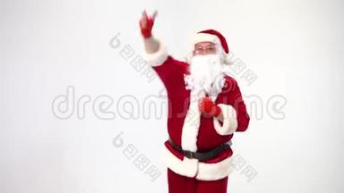 圣诞节。 圣诞老人在白色<strong>的</strong>背景上，戴着红色<strong>的</strong>蝴蝶结，用于拳击和拳击。 一个人<strong>的</strong>形象