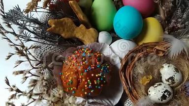 复活节篮子，鸡蛋蛋糕，干花旋转