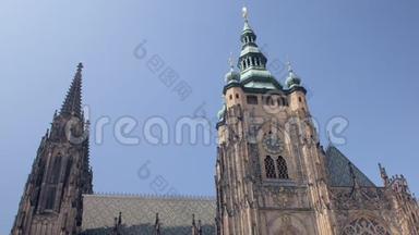 令人惊叹的巨大中世纪大教堂，哥特式欧洲建筑