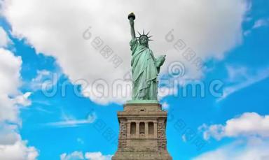 美国自由女神像的时间流逝。 自由岛雕像时间推移，纽约市。
