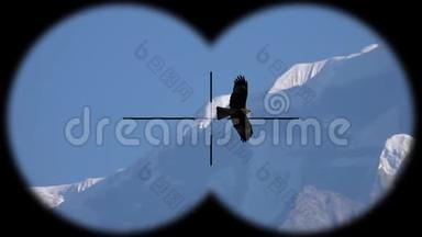 大鹰鸟<strong>飞过</strong>喜马拉雅山脉，通过望远镜看到。 野生动物野生动物园观鸟