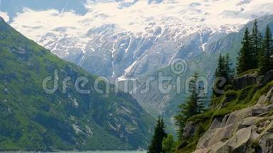 瑞士阿尔卑斯山上令人惊叹的大自然和风景如画的景观-美丽的瑞士