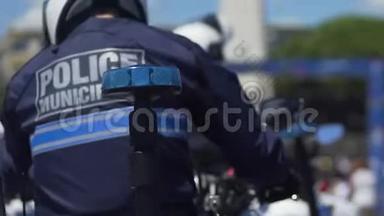 骑摩托车的警察，法国巡逻系统，法律和秩序