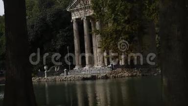 比利亚博尔赫斯湖，埃斯库拉皮乌斯庙。
