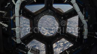 4K NASA电影收藏-ISS窗口。