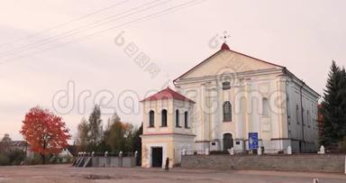 Udelo，Vitebsk地区，白俄罗斯。 秋日圣母圣母玛利亚未成年构想天主教会