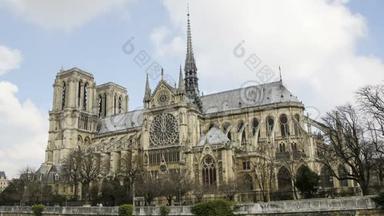 巴黎圣母院，或法国巴黎圣母院.. 时间流逝