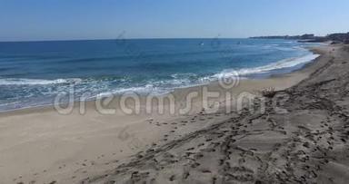 保加利亚波莫里乡村海滩上的沙纹