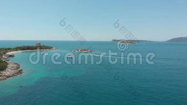阿尔扎堡和奥托西奇戈斯帕岛，靠近亚得里亚海的马穆拉岛。 黑山