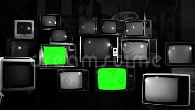 许多电视都有绿色屏幕。<strong>黑白色调</strong>。